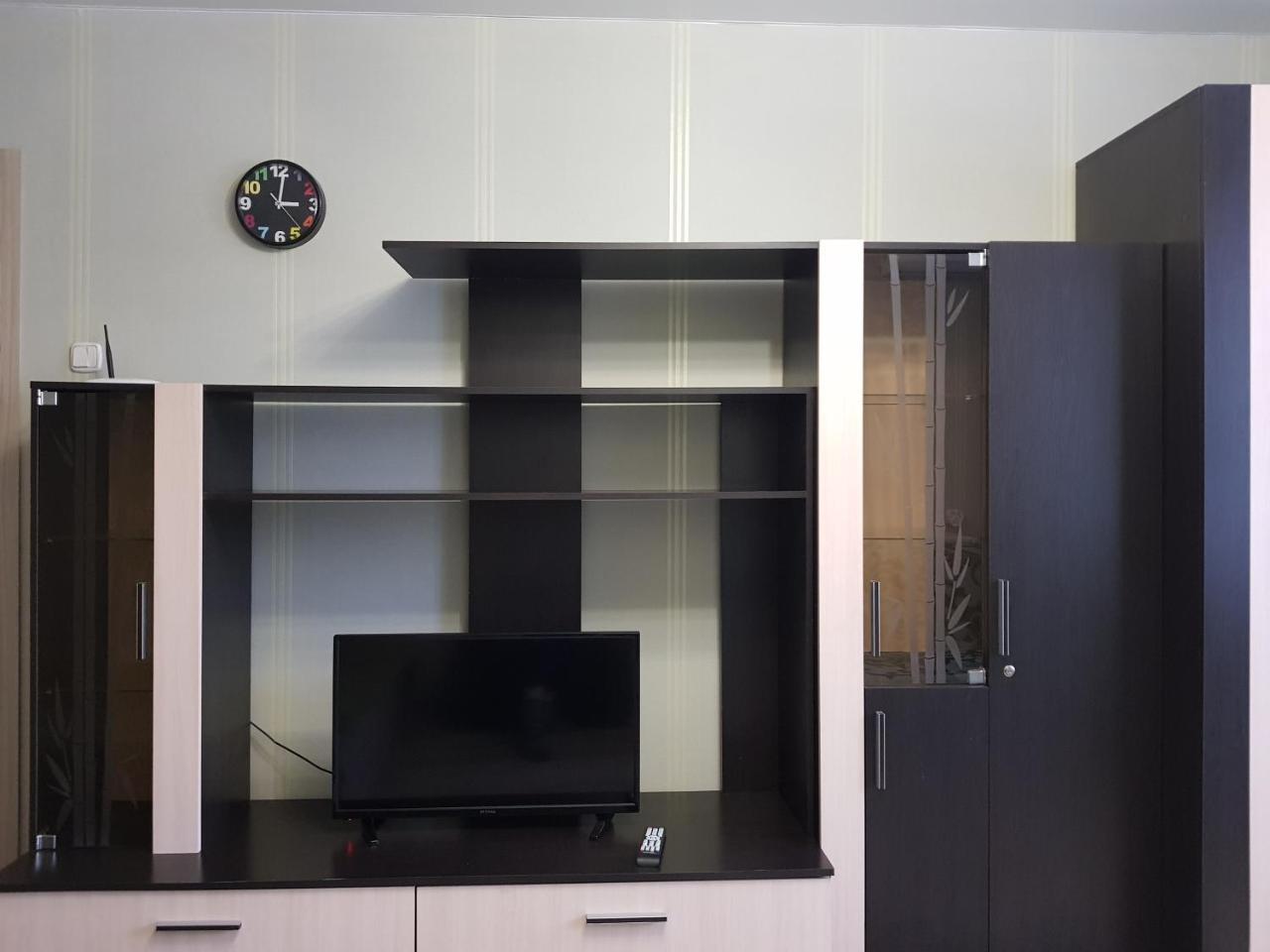 Apartment On Metro Mihalova Минск Екстериор снимка