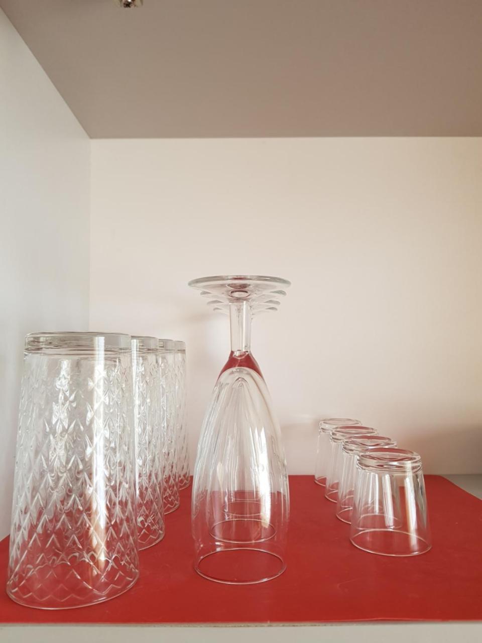 Apartment On Metro Mihalova Минск Екстериор снимка