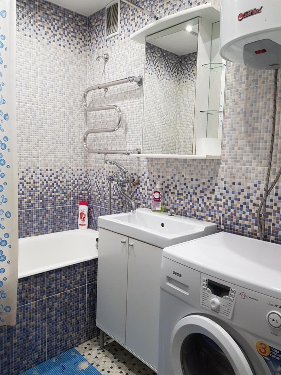 Apartment On Metro Mihalova Минск Екстериор снимка