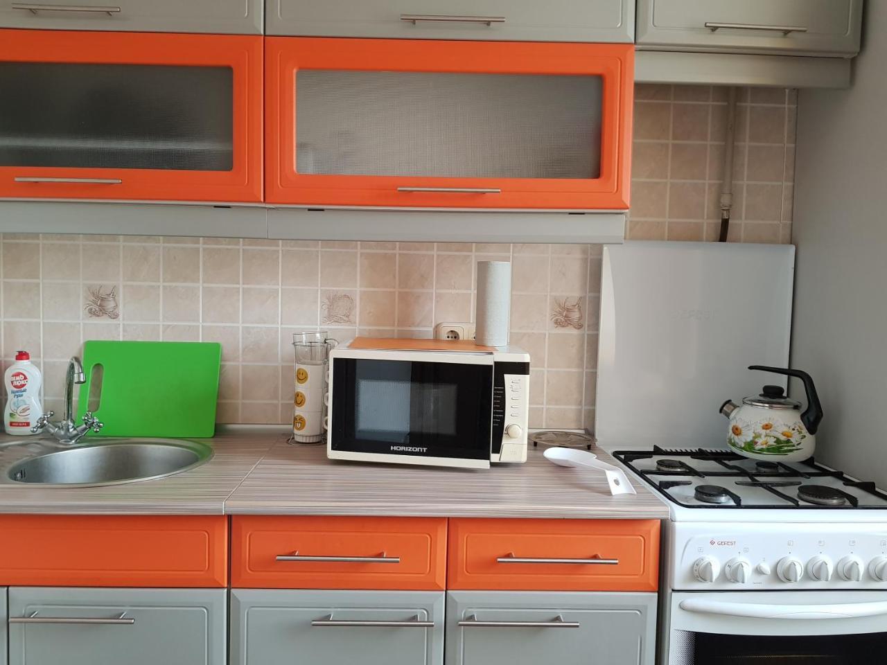 Apartment On Metro Mihalova Минск Екстериор снимка